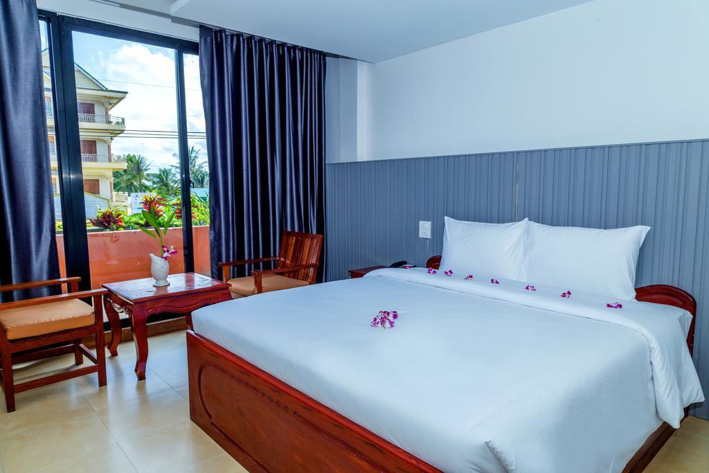 Ly Heng Chhay Hotel Paôy Pêt Exterior foto